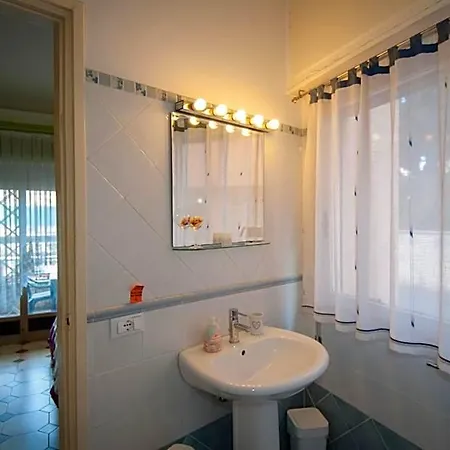 Bed and Breakfast Passeggiate Romane 4*