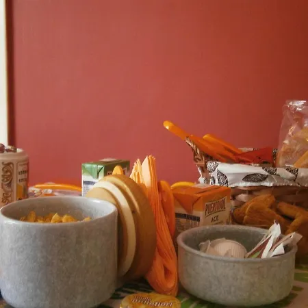 Bed & Breakfast Passeggiate Romane 4*