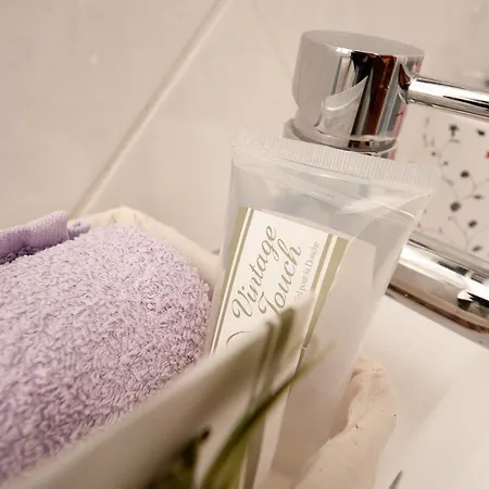 Passeggiate Romane Bed & Breakfast