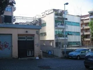 Bed and Breakfast Passeggiate Romane 4*