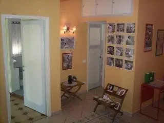 Bed & Breakfast Passeggiate Romane 4*