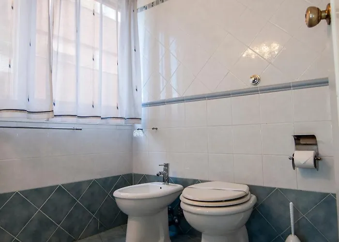 Bed & Breakfast Passeggiate Romane 4*